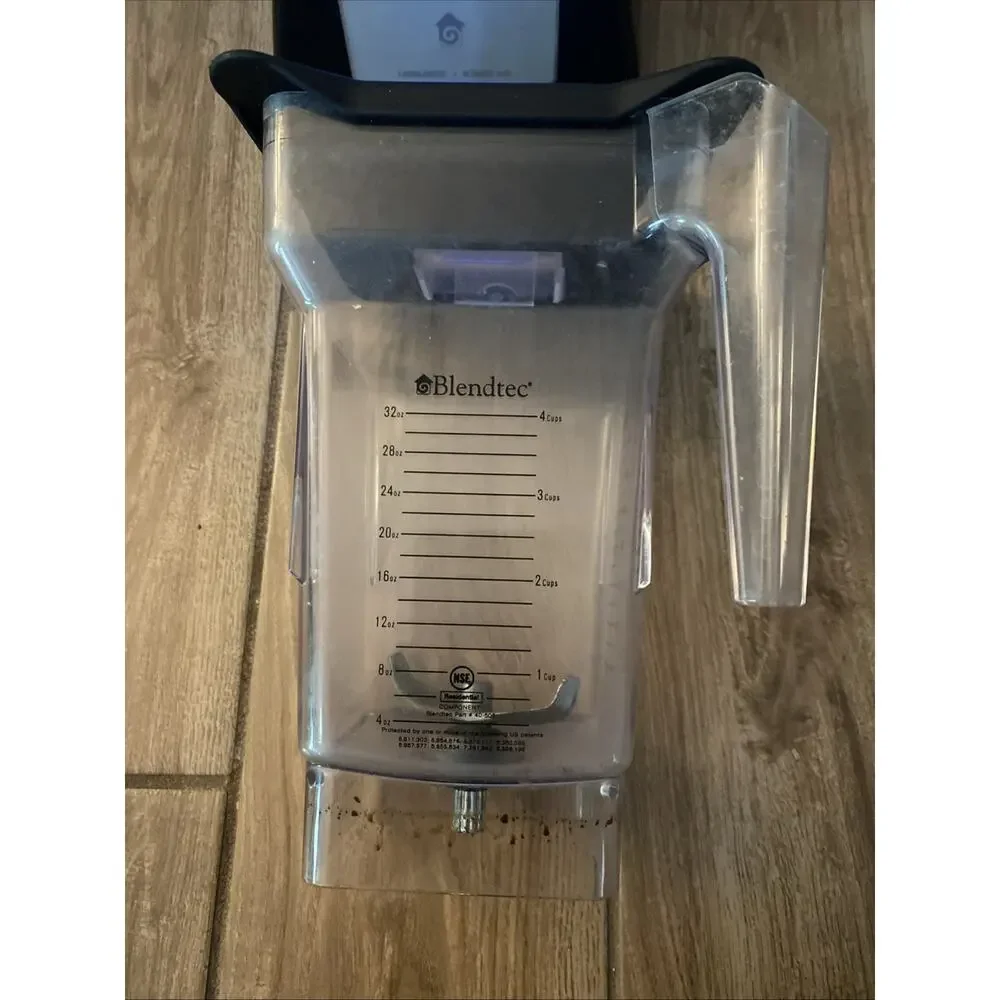 Blendtec ES3 Total Blender Professional Black 1560 Watts 32 oz 526 Cycles